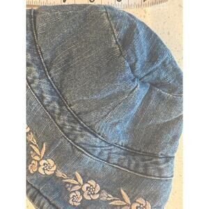 Guess 3-6 month Baby Girl‎ Denim Bucket Hat with pink floral embroidery Vintage